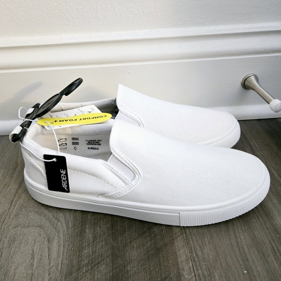Ardene Shoes - NWT Ardene Slip On Canvas Shoes